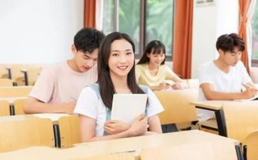 大一学生会月总结8篇
