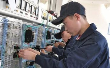 2023电工工作总结精选6篇