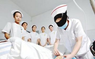 分诊护士工作总结7篇