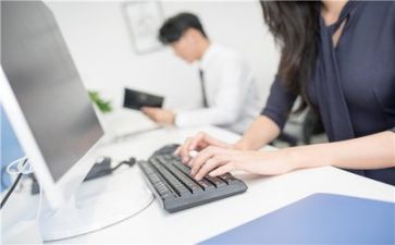 客服员的工作总结范文最新5篇