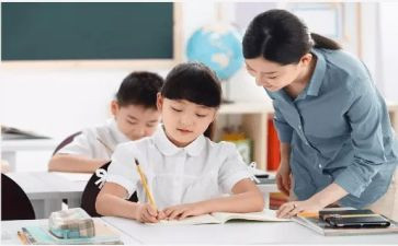 课后延时教师总结6篇