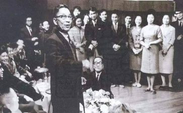 老舍《猫》读后感400字7篇