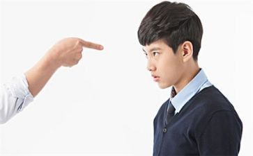 叛逆成长作文6篇