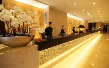 泡酒店前台工作总结5篇