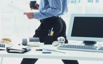 六上班主任期末工作总结7篇