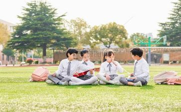 秋小学体卫艺工作总结6篇