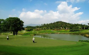 艾先生作文优秀7篇