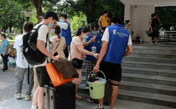 大学新生月总结参考7篇