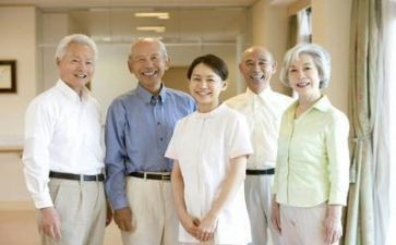 养老护理组年终总结8篇