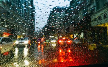 幼儿园语言秋天的雨教案8篇