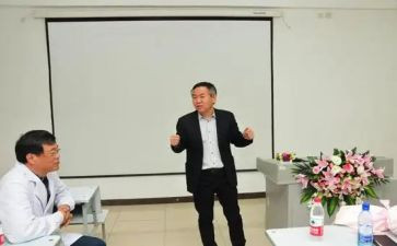 医院院长年终总结报告8篇