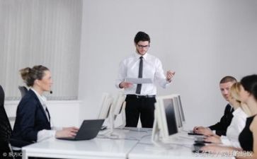 女职工月工作总结通用7篇