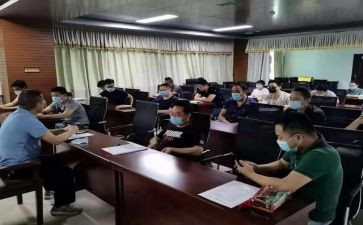 综合组月工作总结7篇